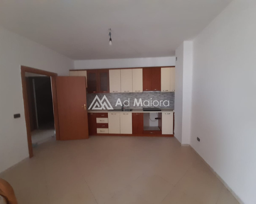 SHITET APARTAMENT 1+1 TE ISH URT-JA DURRES