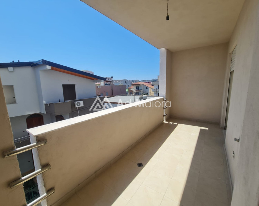 SHITET APARTAMENT 2+1 NE DURRES