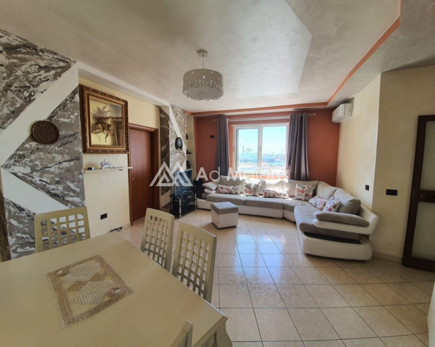 Apartament ne shitje 2+1